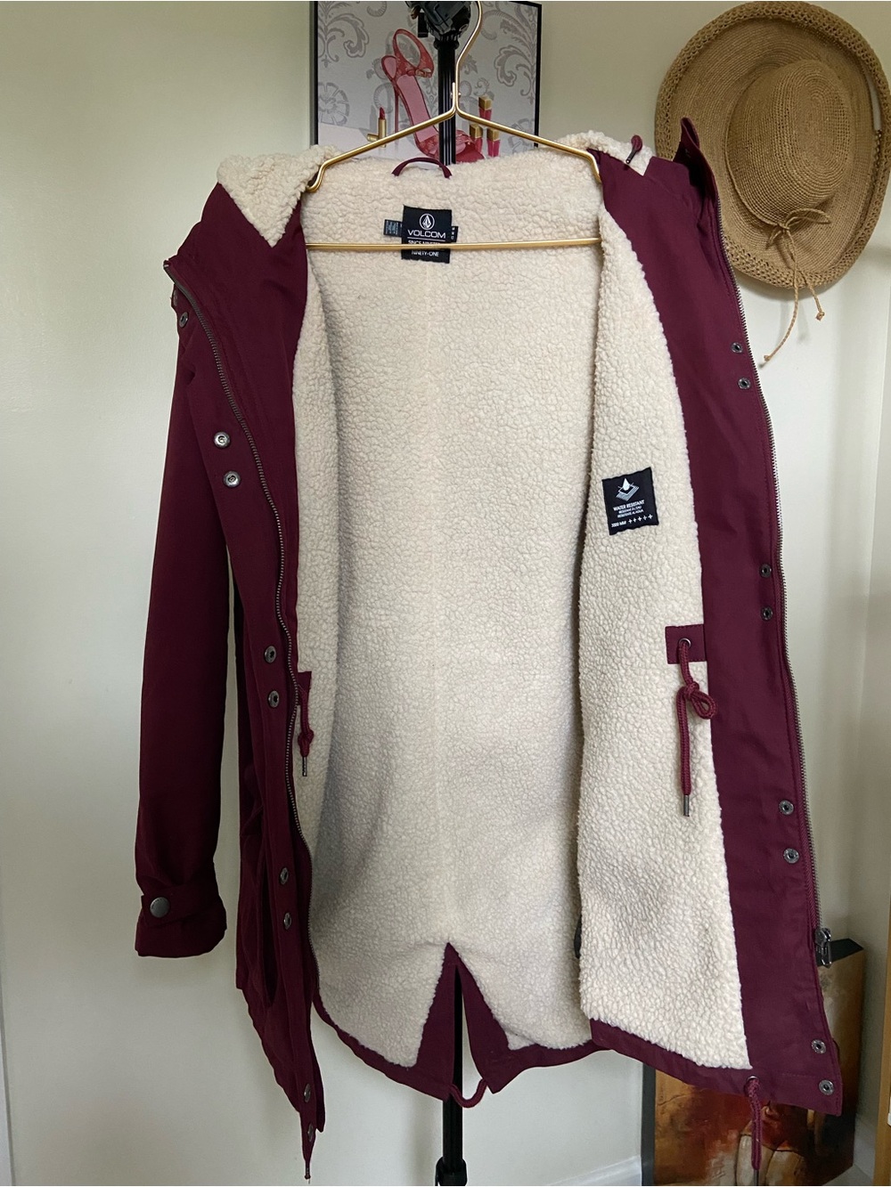 Volcom Women's Burgundy Hooded Ski Jacket - Picture 6 of 13